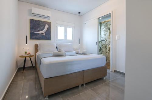 Two Bedroom Sea View Apartment in Glyfada Beach