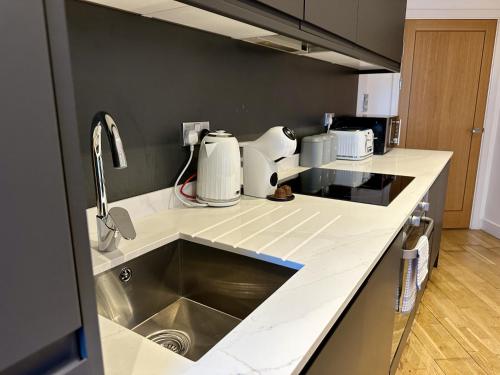 Luxury Cardiff City Centre Apartments photo 39