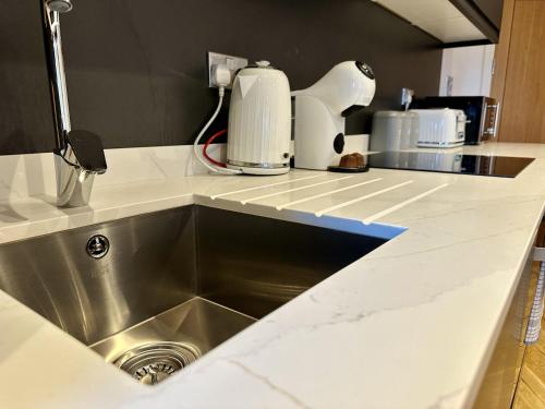 Luxury Cardiff City Centre Apartments photo 40
