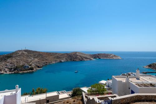 Fotografie z fotogalerie ubytování Villa la vue v destinaci Ano Syros