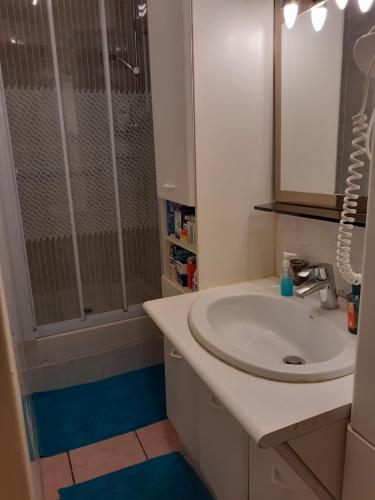 Ένα μπάνιο στο Marie et Igor