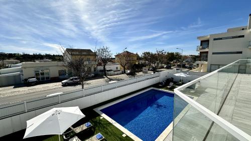 Hibisco 2 - Shared Pool - 8 Guests - Albufeira