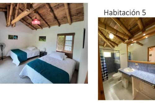 due immagini di una camera con due letti e un bagno di Finca Hotel Palma de Iraka - Quindío - Hasta 26 Personas a La Tebaida