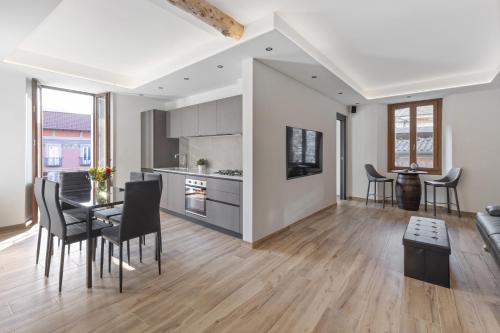 Η κουζίνα ή μικρή κουζίνα στο LOFT 73
