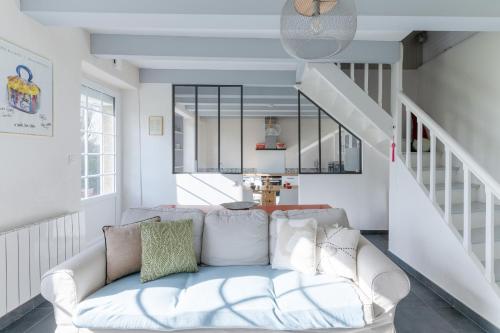 Photo de la galerie de l'établissement KER HIR - Charmante maison bretonne tout confort, à Landunvez