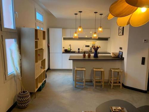 Photo de la galerie de l'établissement Appartement Endoume St Victor 7e, à Marseille