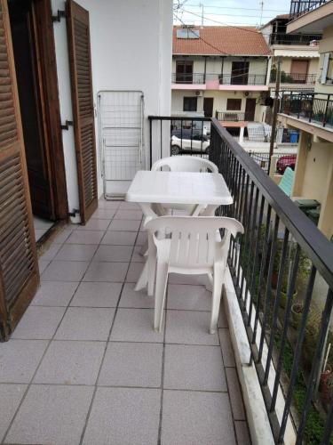Labyrinthos Apartmentsにあるバルコニーまたはテラス