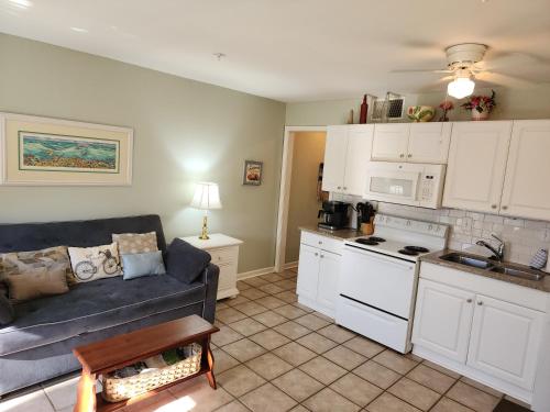 Seaside Bliss Awaits Your Dream Beach Getaway! photo 26