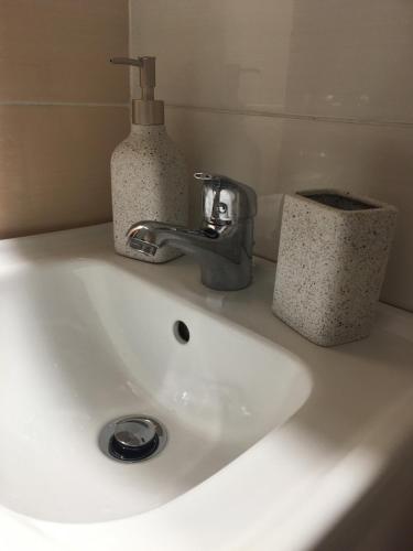 George's Apartment