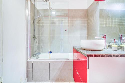 Ένα μπάνιο στο Chaleureux du Châtillon