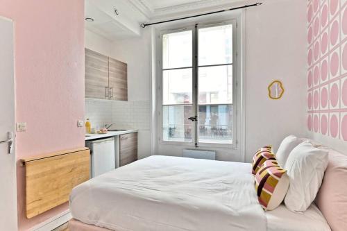 Studio central proche Vaugirard