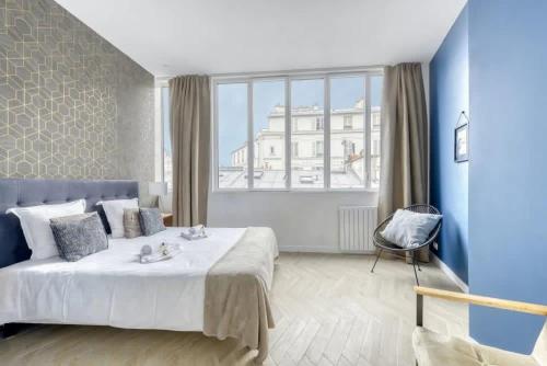 Sacré-Coeur Modern 4BD with sauna for 10 guests!