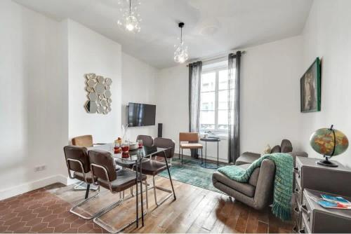 Jardins du Luxembourg cozy 2 bedrooms