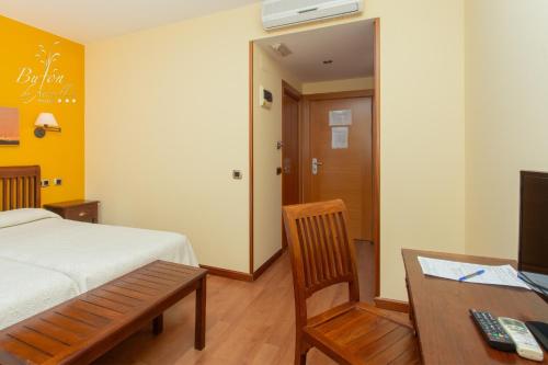 Foto dalla galleria di Hotel Bufon de Arenillas a Vidiago