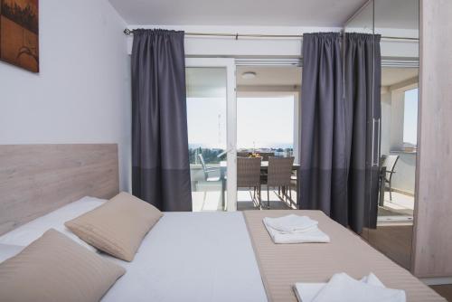 Pool Apartments Villa Dalia