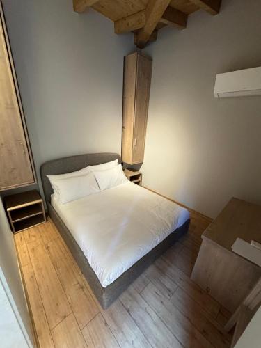 Ένα ή περισσότερα κρεβάτια σε δωμάτιο στο Faces & Places Boutique Hotel