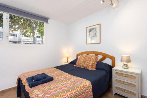 Home2Book Cozy Flat Las Americas Beach, Pool