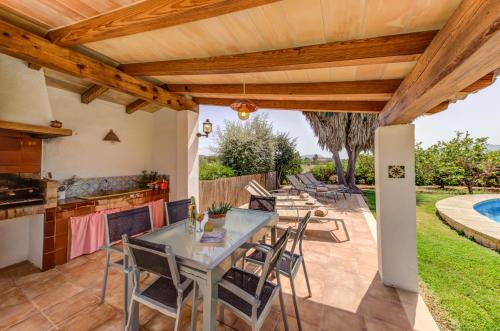 Villa Can Salas by Sealand Villas