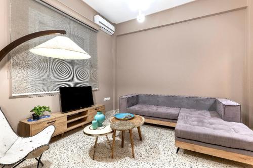 Lefka Home