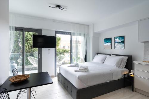 Velvet Luxury Studios near the City Center by BiNoBi!