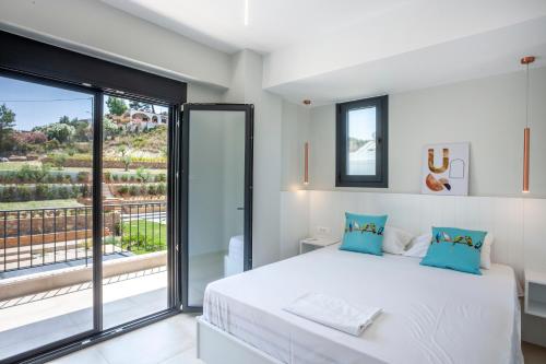 Alfie Luxury villa with private pool