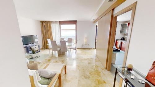 Fine Duplex Apartment with Stunning Sea Views