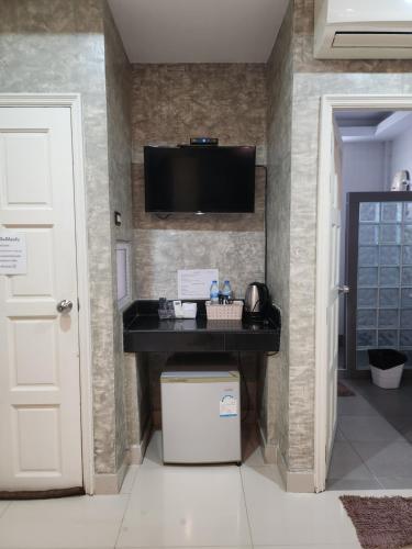 Kuchyň nebo kuchyňský kout v ubytování Loft House Resort Pattaya