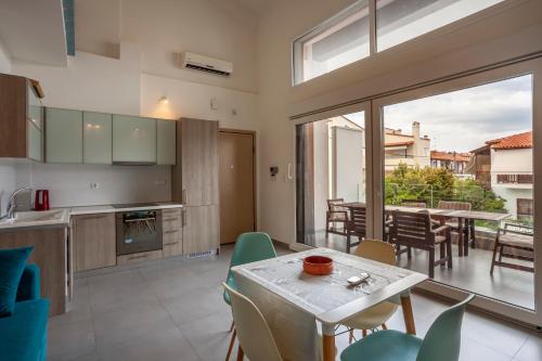 Aleksia seaside deluxe apartment