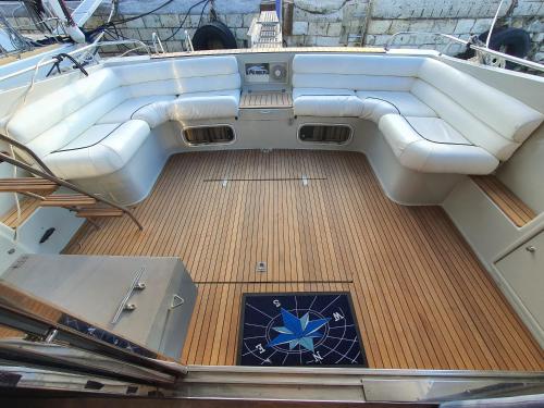a view of the inside of a boat at Yacht ZEN in Heraklion