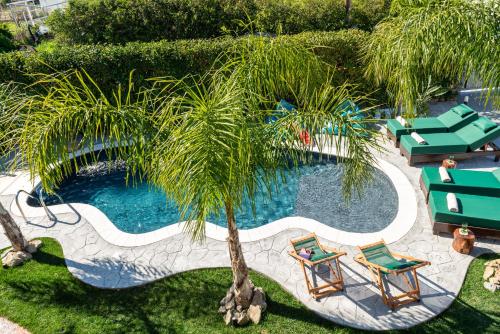 Výhled na bazén z ubytování Antonakis Villa, Near Beach, Private Pool nebo okolí