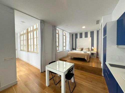 Echegaray Premium cathedral 1 by Málaga Planners