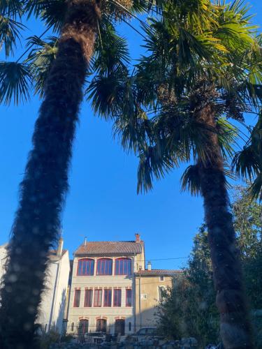 Κήπος έξω από το Casa Miasto - Chambres d'hôtes & Spa