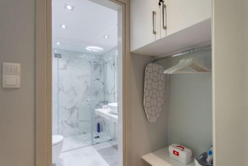 Koukaki Urban and Cozy Apartment