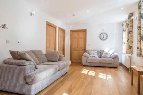 Posezení v ubytování Luxury Flat, 20 Minutes by train from Edinburgh