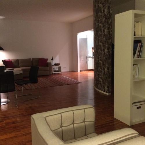 Belong Staying and Feeling - Casa da Sé