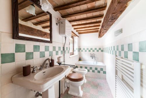 Kylpyhuone majoituspaikassa Mi Spiazzi !