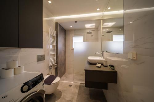Faliro Lux Apartment By The Sea VIPGreece
