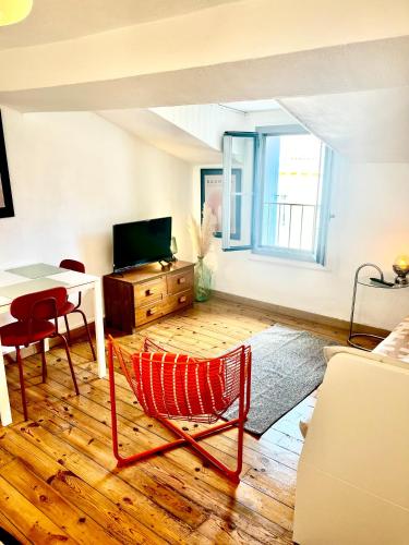 Centre Historique Les toit du MOCO