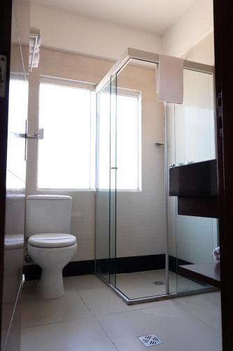 Un baño de Prince Hotel