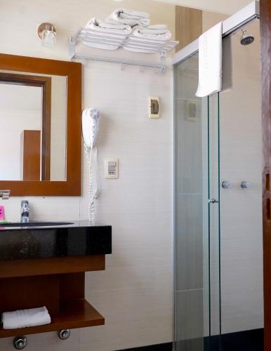 Un baño de Prince Hotel