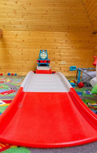 Dětský klub v ubytování Casa - Cabana Tip A Frame, Cerna, Vaideeni, Valcea