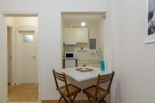 Bright & Spacious 1BR Apt Athens, Goudi