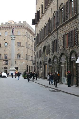 Tornabuoni View photo 80