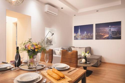 Arta Apartments City Center