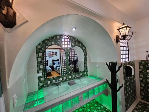 Bazén v ubytování La Capitanía de San Pedro nebo v jeho okolí