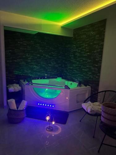 T3 5 étoile jacuzzi photo 14