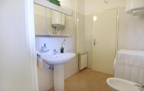 Apartments with parking space Umag - 22464