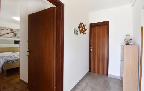 Apartments with parking space Murine, Umag - 22510