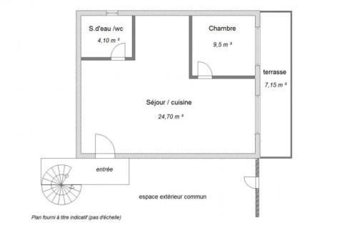 - une salle de bains pourvue de toilettes dans l'établissement Idéal emplacement Cargese 3, à Cargèse