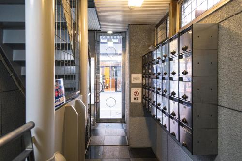 402 道頓堀側のお部屋 中心地へのアクセス抜群 ダブルベッド1台